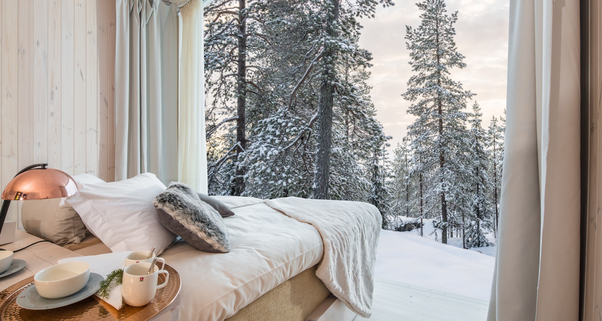 Arctic TreeHouse Hotel, suite, winter, Rovaniemi, Lapland, Finland (1)